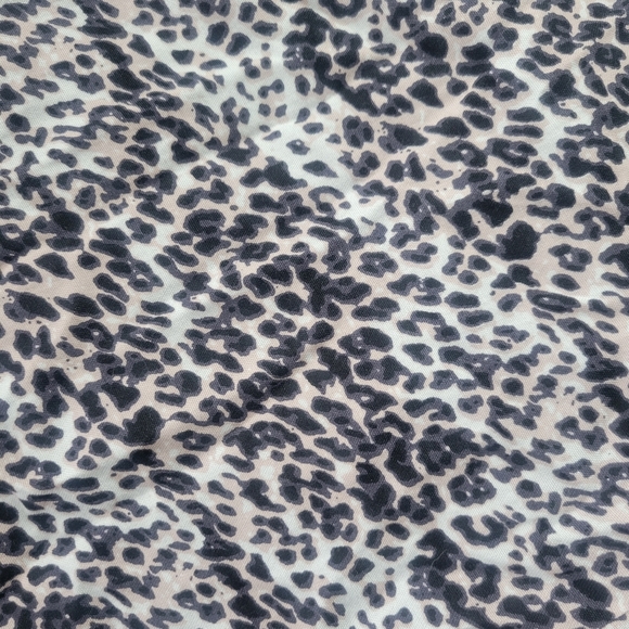 Sim & Sam Leopard Cardigan Shrug 🐆 - Picture 6 of 6
